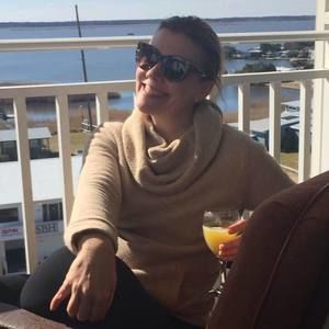 Meet your Posher, Linda